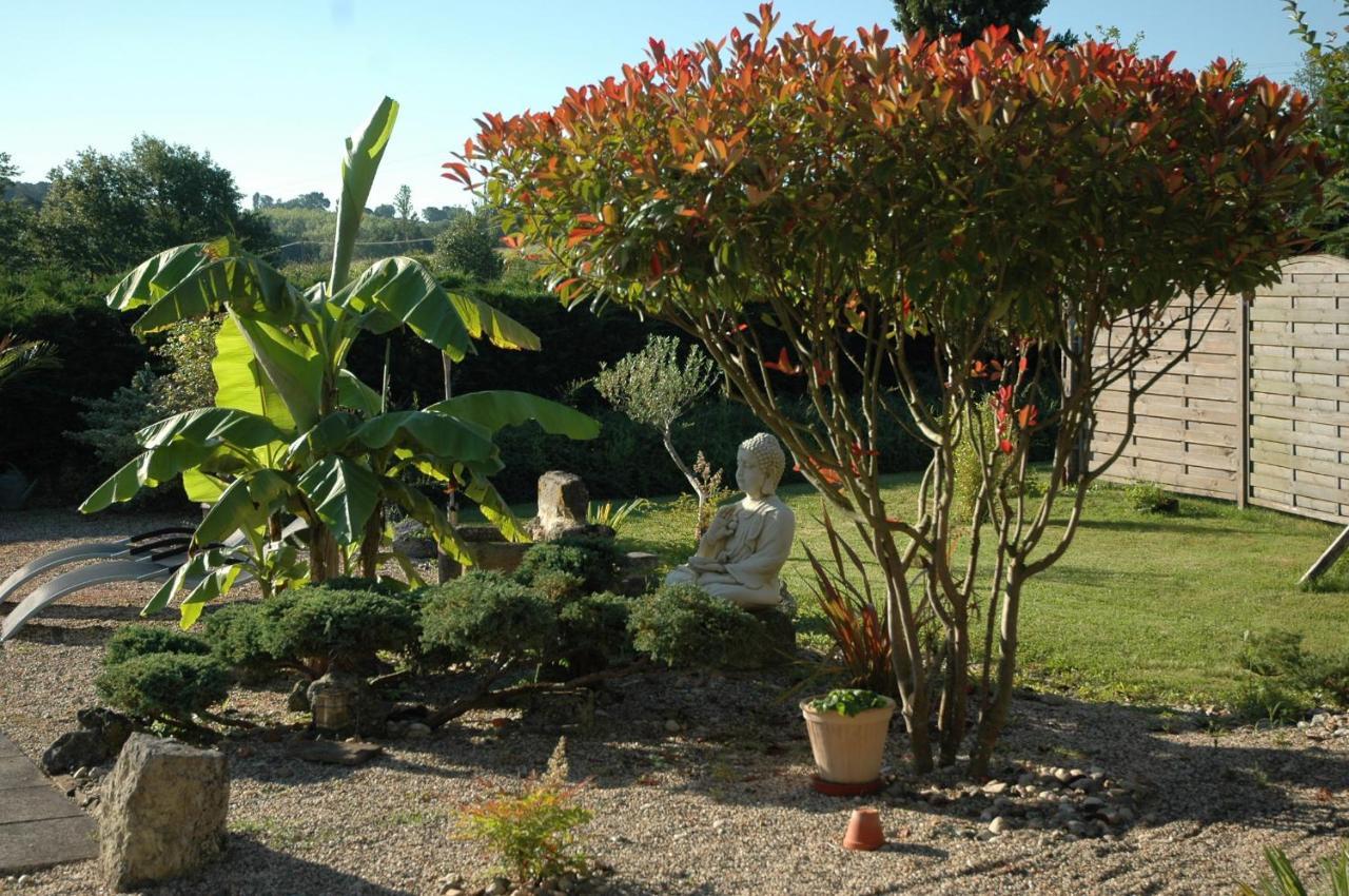 Bed and Breakfast Domaine De La Queyssie Saussignac Esterno foto