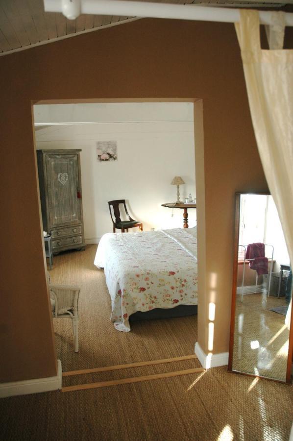 Bed and Breakfast Domaine De La Queyssie Saussignac Esterno foto