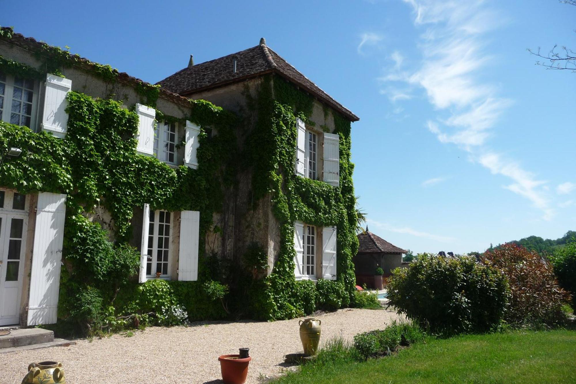Bed and Breakfast Domaine De La Queyssie Saussignac Esterno foto