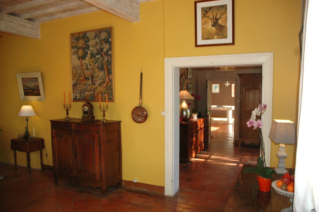 Bed and Breakfast Domaine De La Queyssie Saussignac Esterno foto