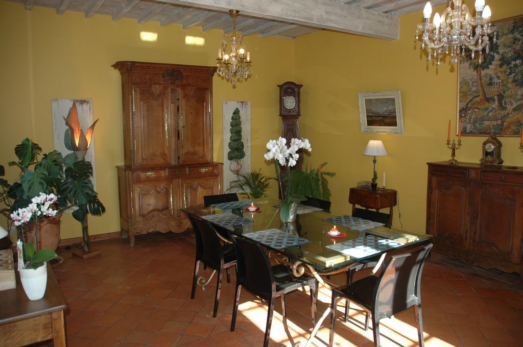 Bed and Breakfast Domaine De La Queyssie Saussignac Esterno foto